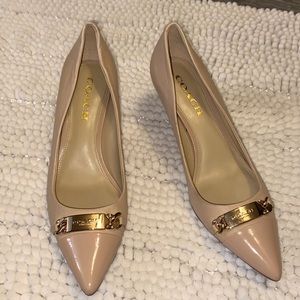 COACH Authentic shoes Designer Cream Cap Top size 8B good condition